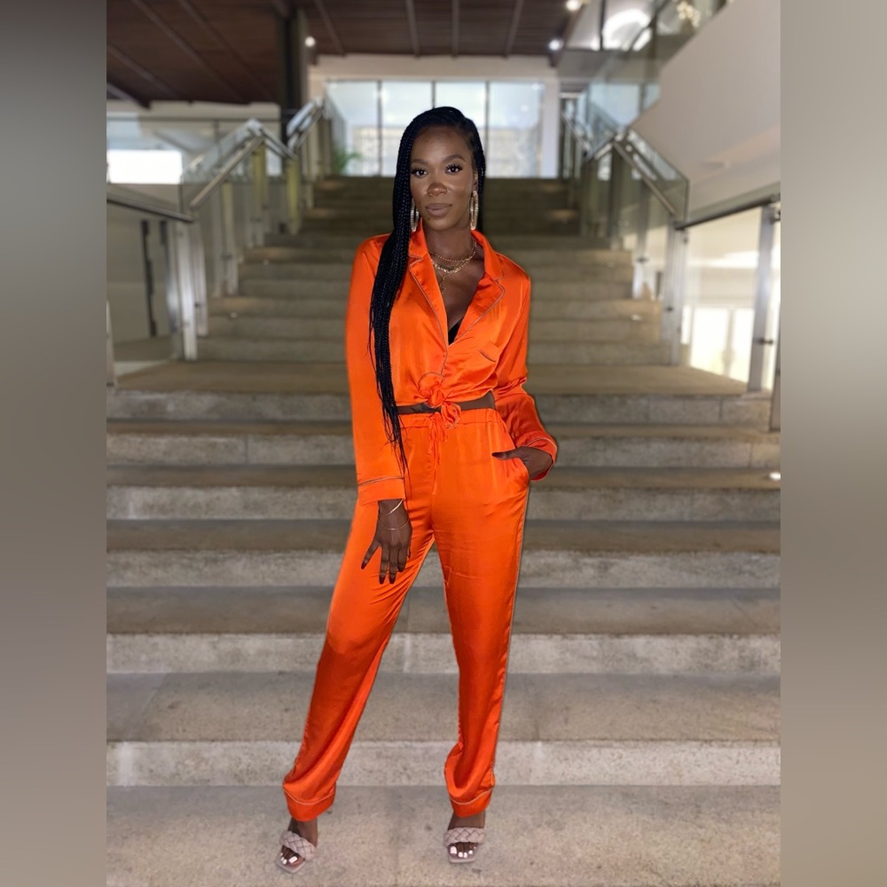 Two piece set